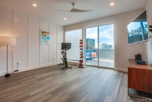 725 Grand Avenue, Carlsbad, CA 92008