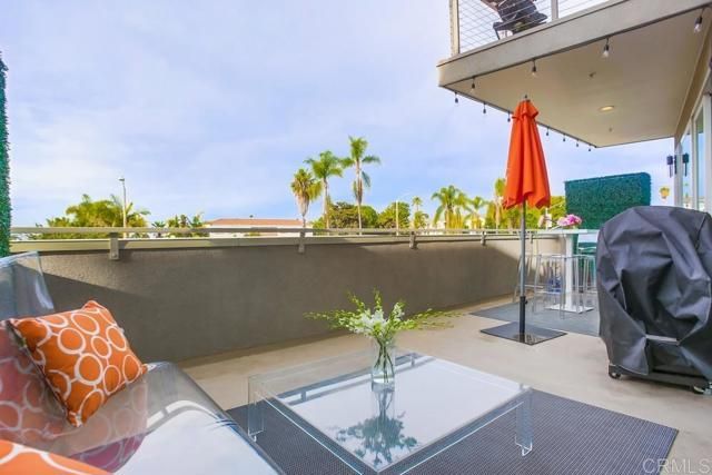 725 Grand Avenue, Carlsbad, CA 92008