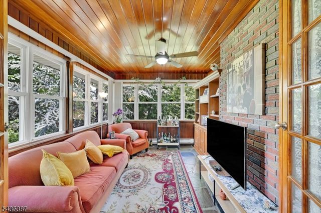 28 Pepper Rd, Montville Twp., NJ 07082