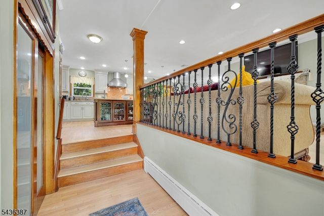 28 Pepper Rd, Montville Twp., NJ 07082