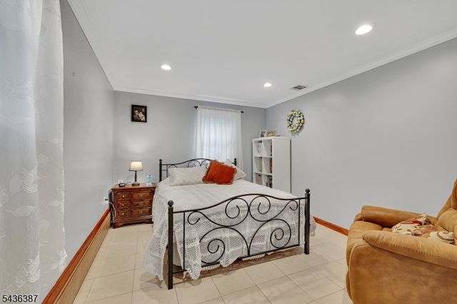 28 Pepper Rd, Montville Twp., NJ 07082