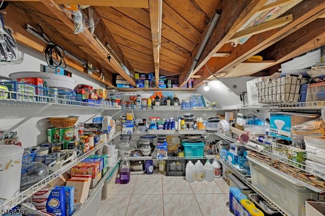 28 Pepper Rd, Montville Twp., NJ 07082