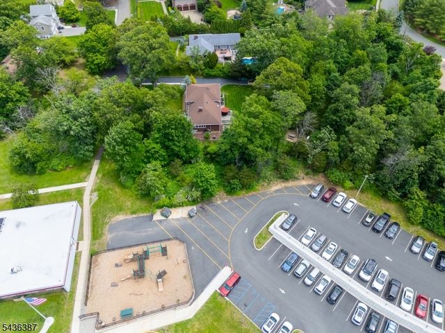 28 Pepper Rd, Montville Twp., NJ 07082