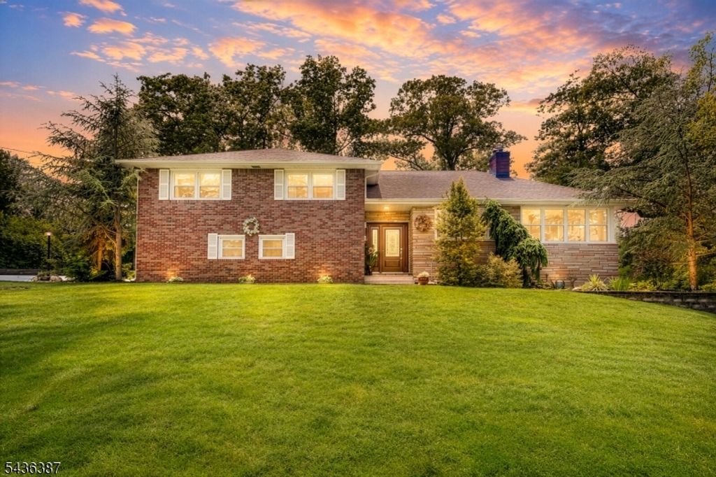 28 Pepper Rd, Montville Twp., NJ 07082