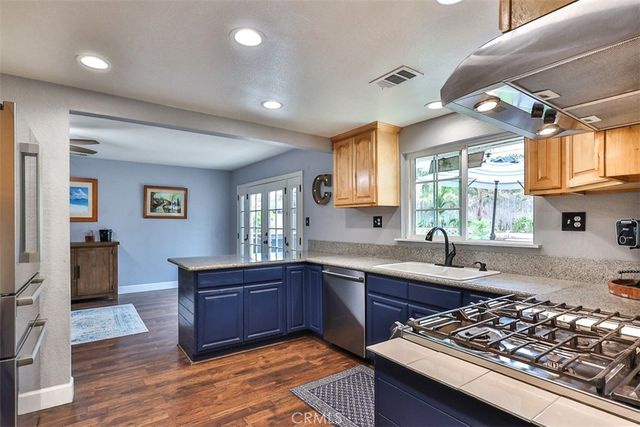 1421 E 15th, Upland, CA 91786