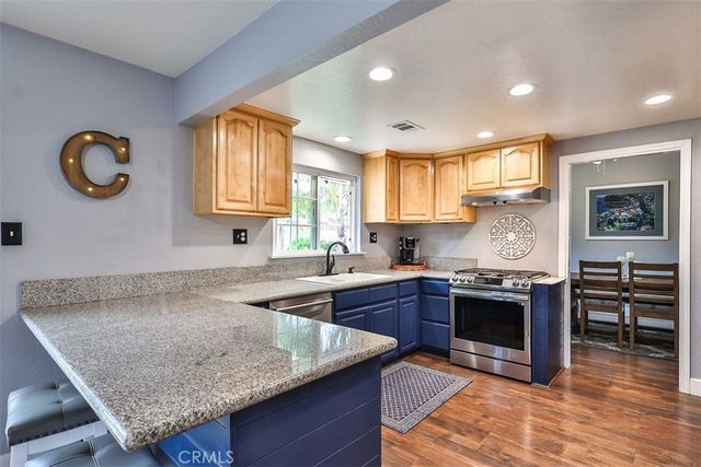 1421 E 15th, Upland, CA 91786