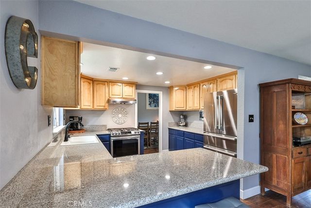 1421 E 15th, Upland, CA 91786