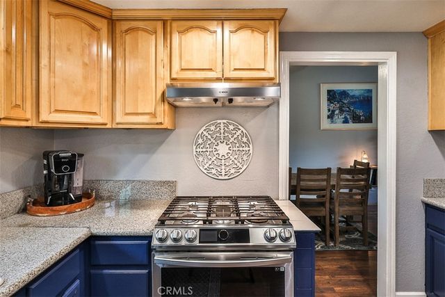 1421 E 15th, Upland, CA 91786