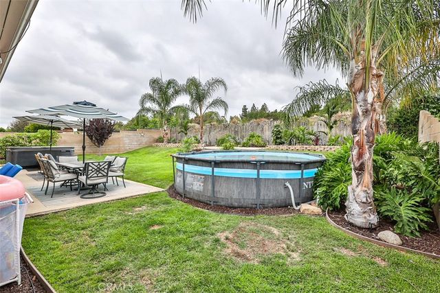 1421 E 15th, Upland, CA 91786
