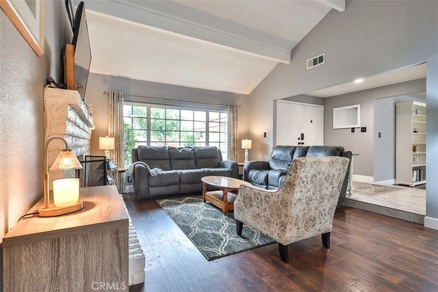 1421 E 15th, Upland, CA 91786