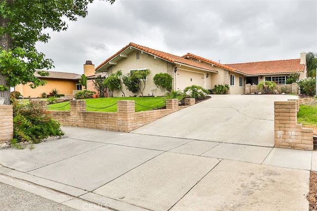 1421 E 15th, Upland, CA 91786