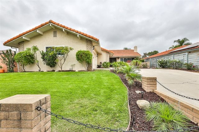 1421 E 15th, Upland, CA 91786