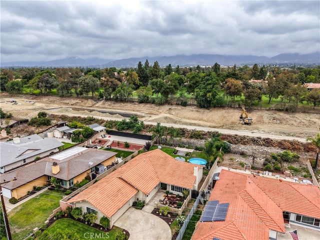 1421 E 15th, Upland, CA 91786