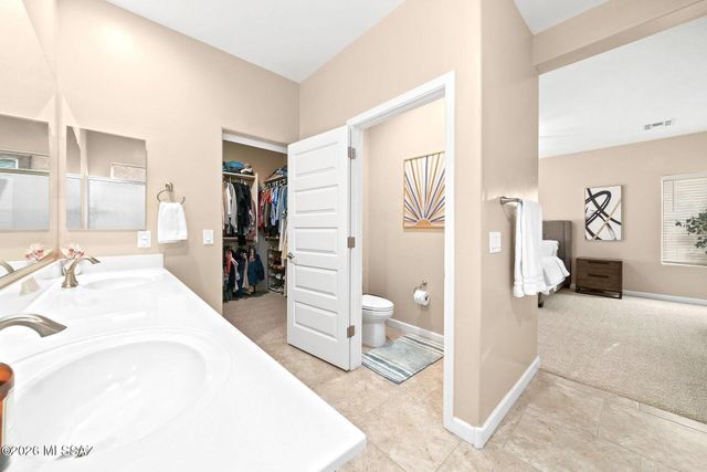 8633 N Egrets Rest Lane, Tucson, AZ 85742