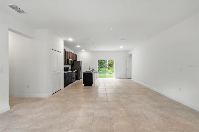 7738 N CREEK WAY, Citrus Springs, FL 34434