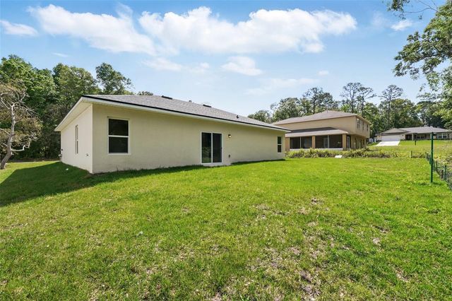 7738 N CREEK WAY, Citrus Springs, FL 34434