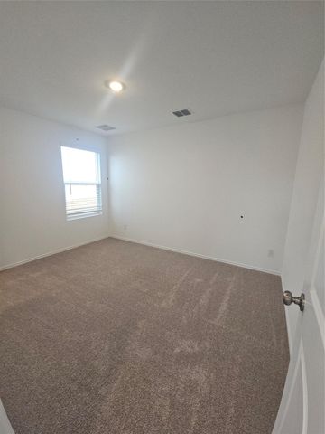 190 Sormonne LOOP, Kyle, TX 78640