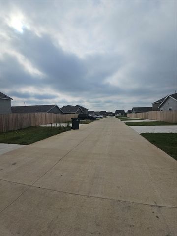 190 Sormonne LOOP, Kyle, TX 78640