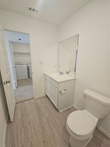 190 Sormonne LOOP, Kyle, TX 78640