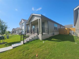 190 Sormonne LOOP, Kyle, TX 78640