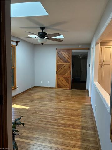 4220 Hollowoak Court, Winston-salem, NC 27104