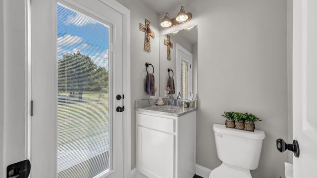 206 El Dorado Trail, Millsap, TX 76066