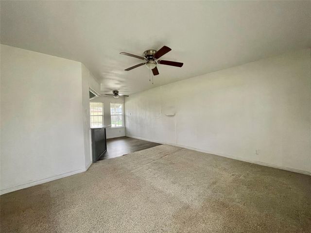 1754 W 6th Street, Freeport, TX 77541