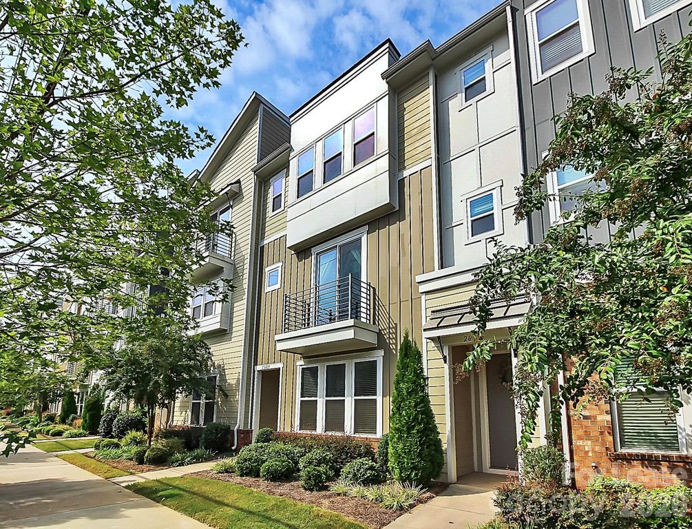 2609 Statesville Avenue, Charlotte, NC 28206