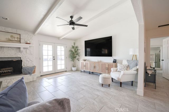 16465 Holcomb Way, Riverside, CA 92504