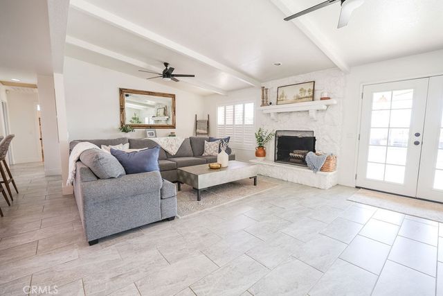 16465 Holcomb Way, Riverside, CA 92504