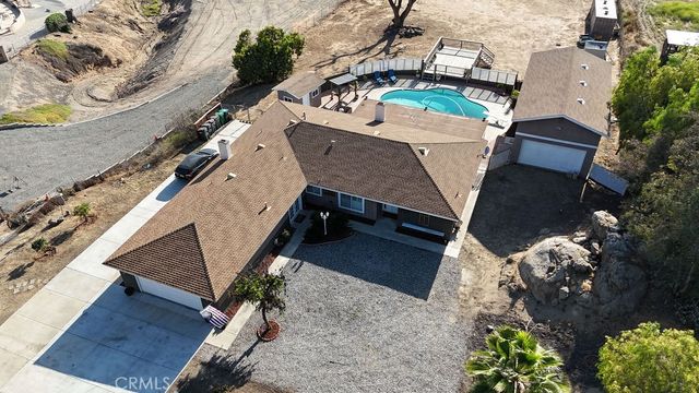16465 Holcomb Way, Riverside, CA 92504