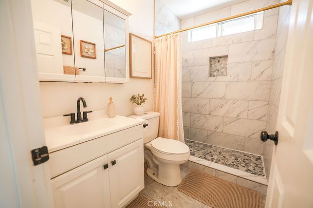 16465 Holcomb Way, Riverside, CA 92504