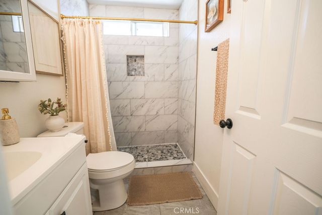 16465 Holcomb Way, Riverside, CA 92504