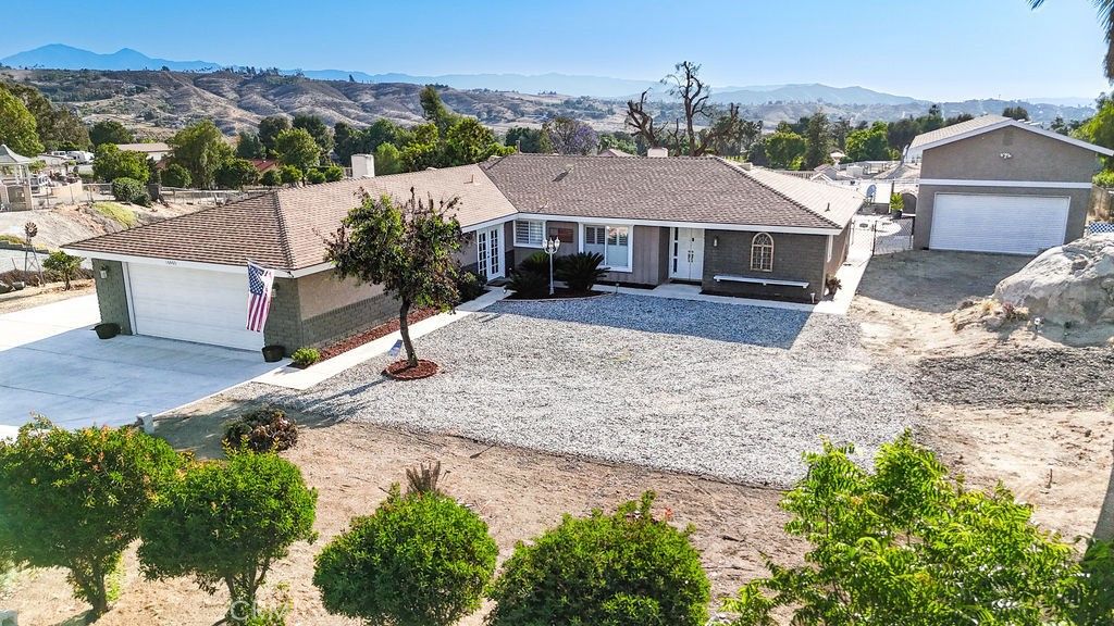 16465 Holcomb Way, Riverside, CA 92504