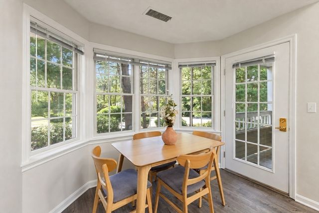 661 Lowell St 14, Lexington, MA 02420
