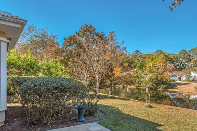 8 Biltmore Dr, Bluffton, SC 29909