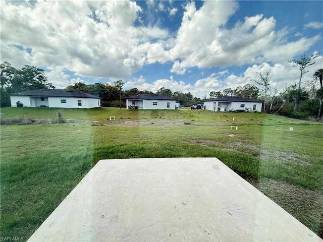 611 Greenbriar BLVD, Lehigh Acres, FL 33972