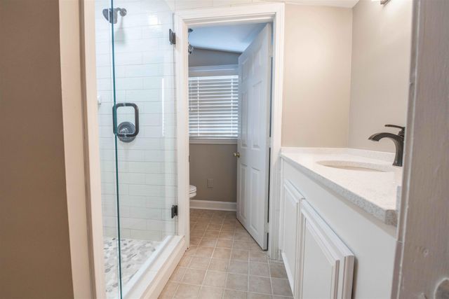 1239 WHITTEN RD, Memphis, TN 38134