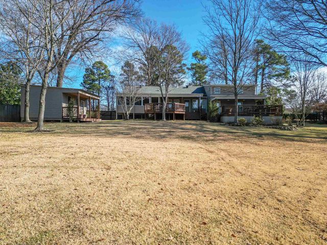 1239 WHITTEN RD, Memphis, TN 38134