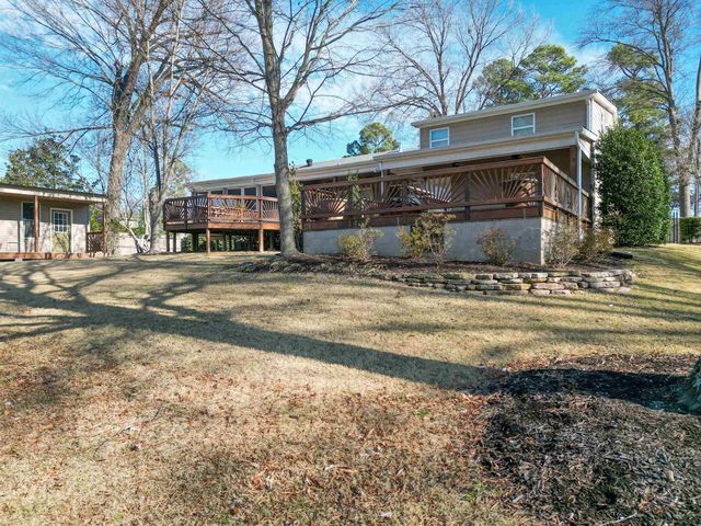 1239 WHITTEN RD, Memphis, TN 38134