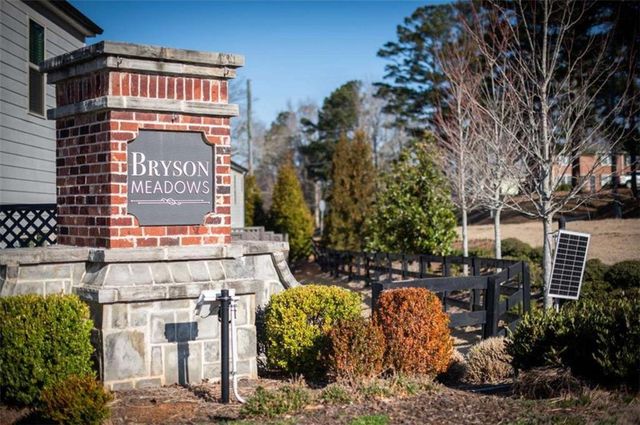 309 Pasture Avenue, Lilburn, GA 30047