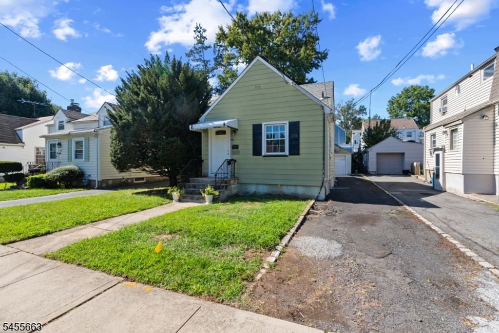 106 Summit Ave, Bloomfield Twp., NJ 07003 — photo 3