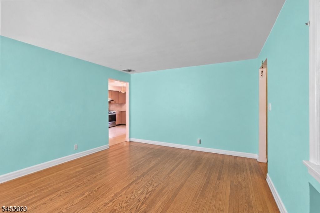106 Summit Ave, Bloomfield Twp., NJ 07003 — photo 5