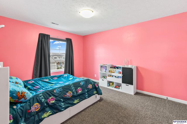 7714 S 195 Street, Gretna, NE 68028