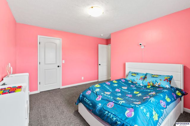 7714 S 195 Street, Gretna, NE 68028