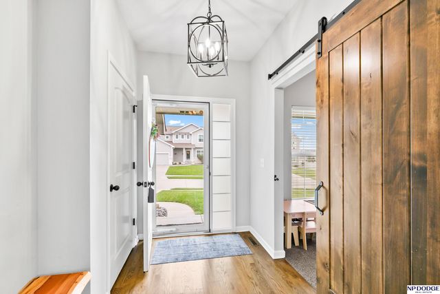 7714 S 195 Street, Gretna, NE 68028