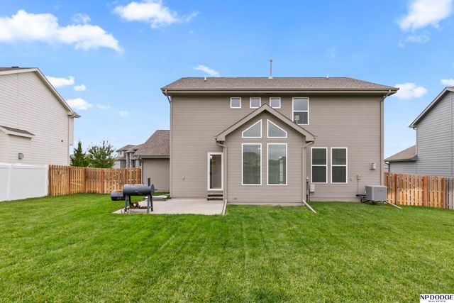 7714 S 195 Street, Gretna, NE 68028