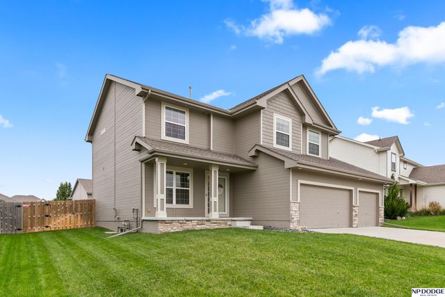 7714 S 195 Street, Gretna, NE 68028