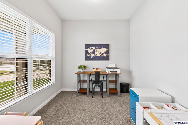 7714 S 195 Street, Gretna, NE 68028
