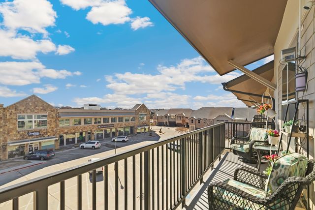 2500 King Arthur Boulevard 306, Lewisville, TX 75056